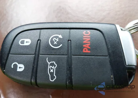 2015 Jeep Grand Cherokee Summit z USA, uszkodzony, nr VIN 1C4RJFJT9FC198357